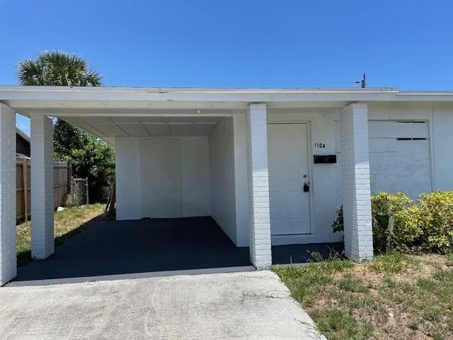 1104 W 24th Street, Riviera Beach, FL 33404 — photo 8 of 18