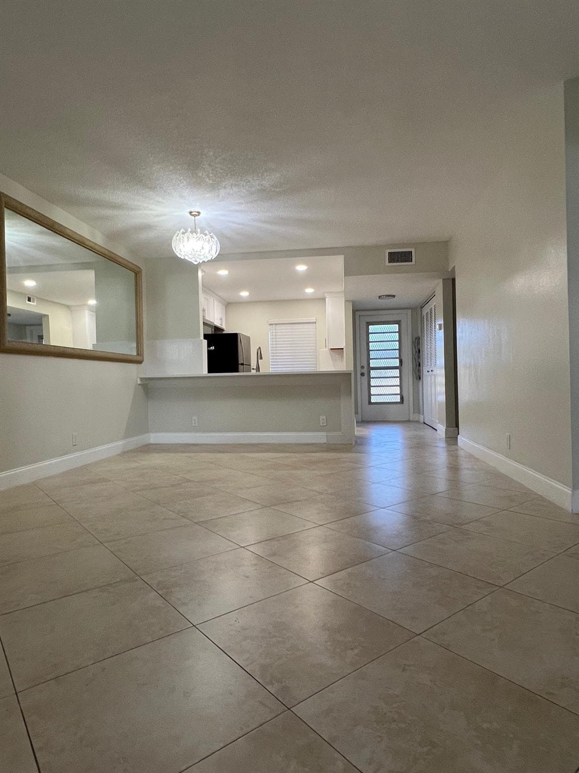 Condominium in Boca Raton — photo 2 of 7