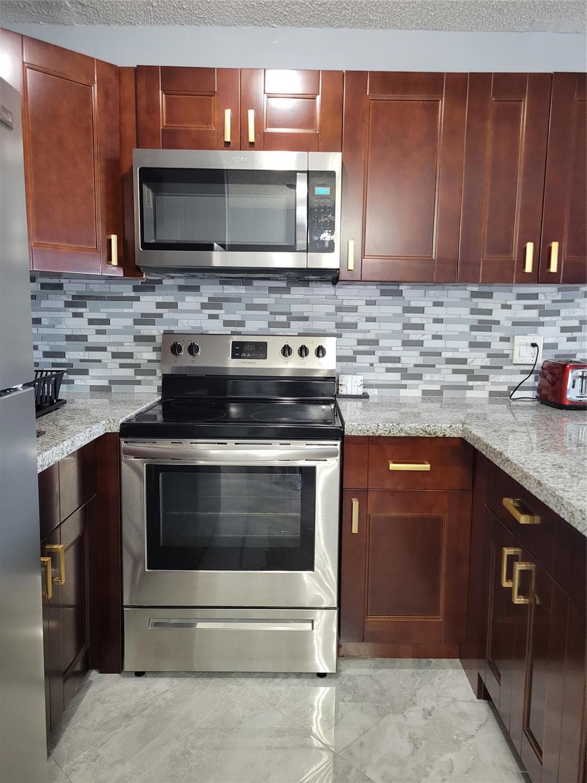 800 SW 11th Avenue 17, Hallandale Beach, FL 33009 — photo 3 of 23