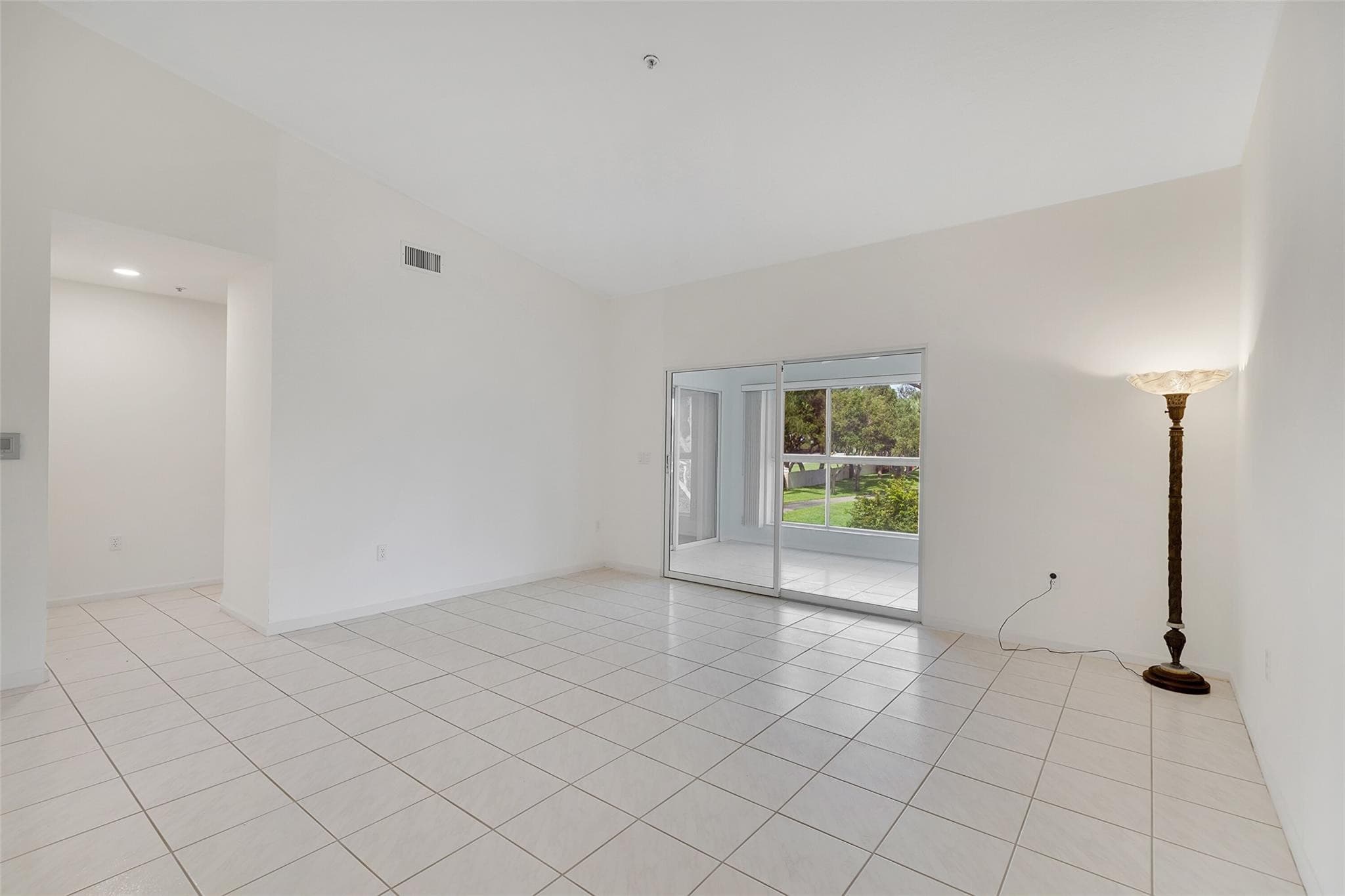 5876 Regal Glen Drive 201, Boynton Beach, FL 33437 — photo 16 of 36