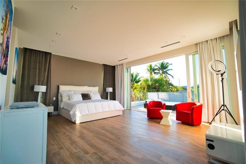 3325 NE 18th, Fort Lauderdale, FL 33305 — photo 19 of 36