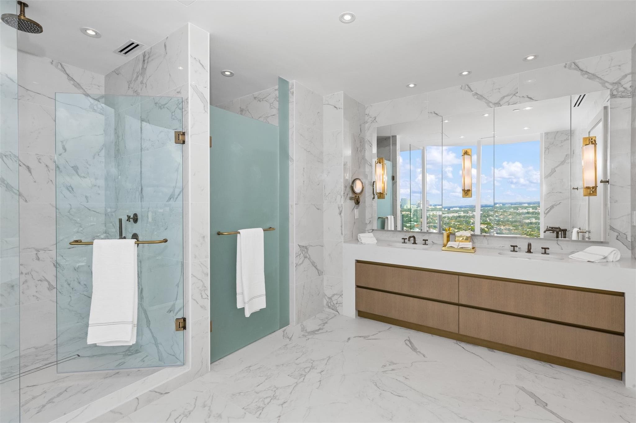 525 N Fort Lauderdale Beach Boulevard 2201, Fort Lauderdale, FL 33304 — photo 32 of 51