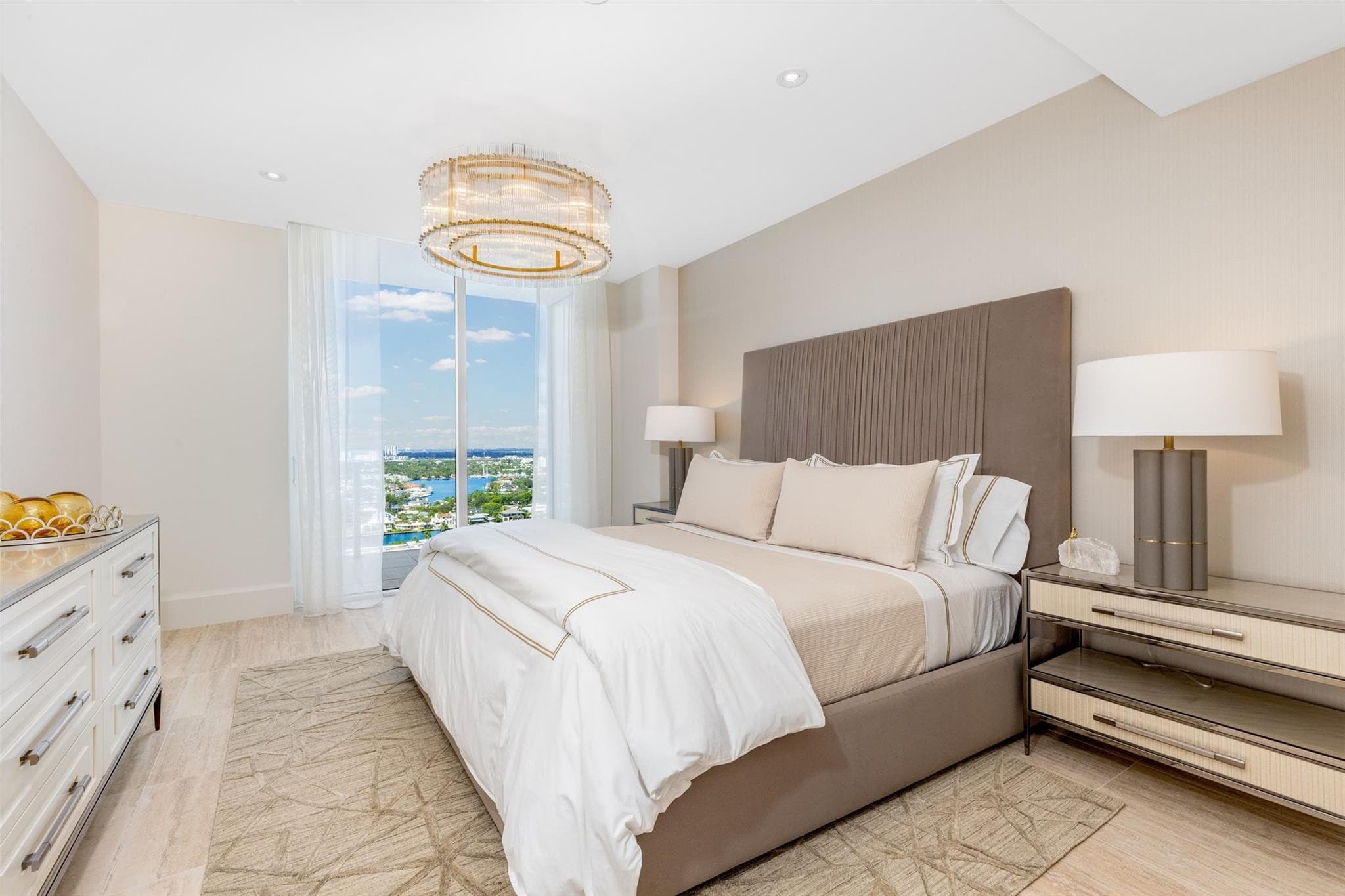 525 N Fort Lauderdale Beach Boulevard 2201, Fort Lauderdale, FL 33304 — photo 38 of 51