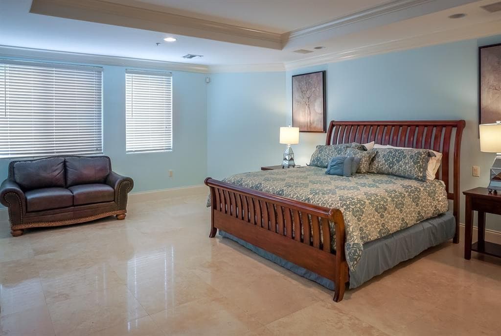 3035 Riomar Street, Fort Lauderdale, FL 33304 — photo 18 of 27