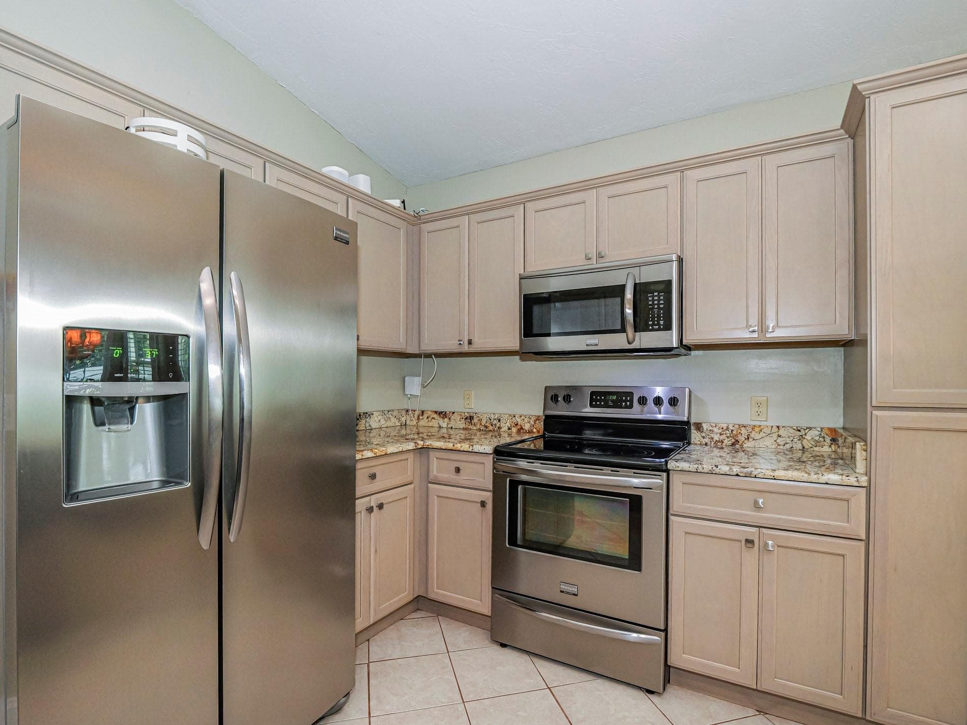 2180 Seville Avenue, Vero Beach, FL 32960 — photo 40 of 63