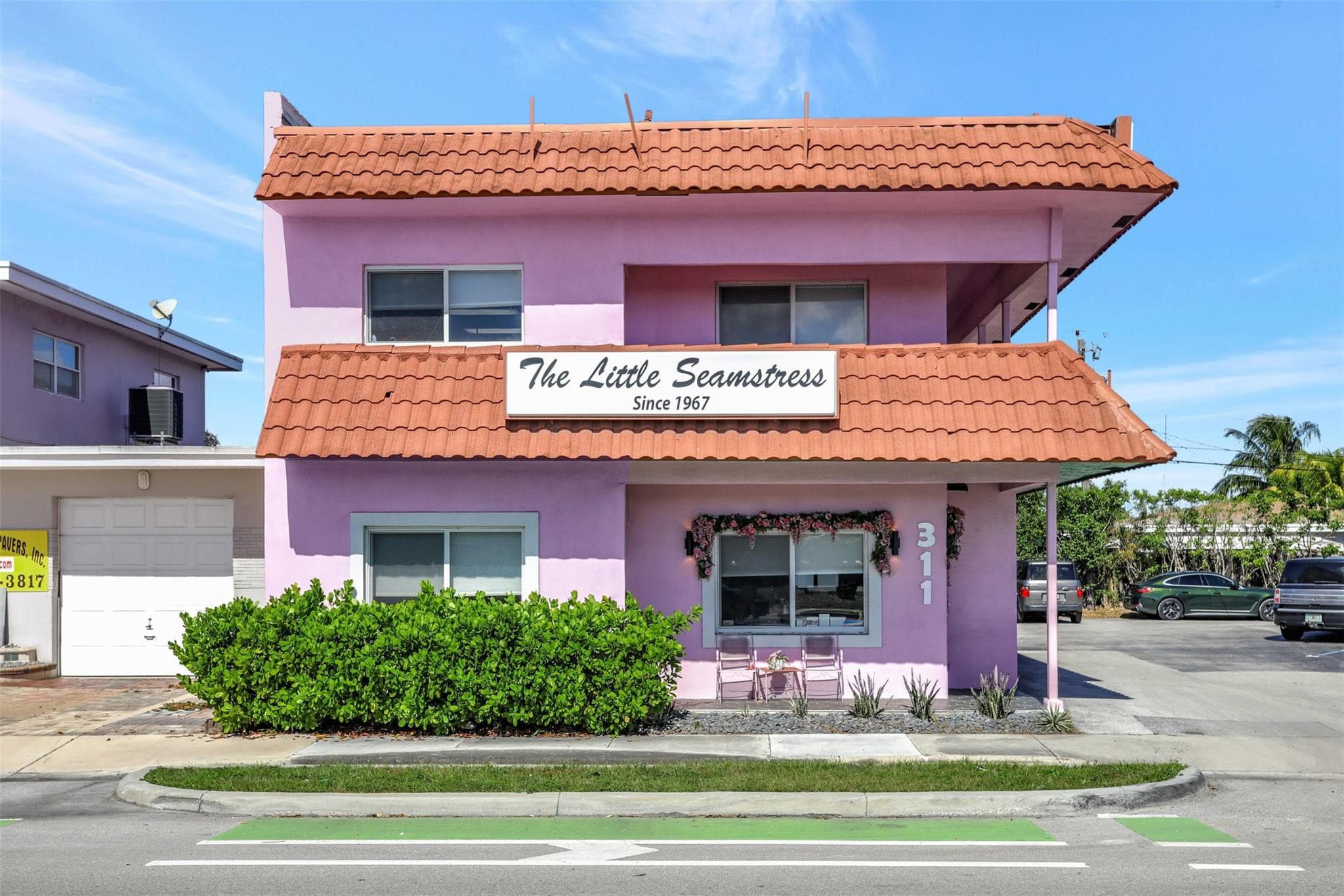 311 NE 44th Street, Oakland Park, FL 33334 — photo 1 of 17