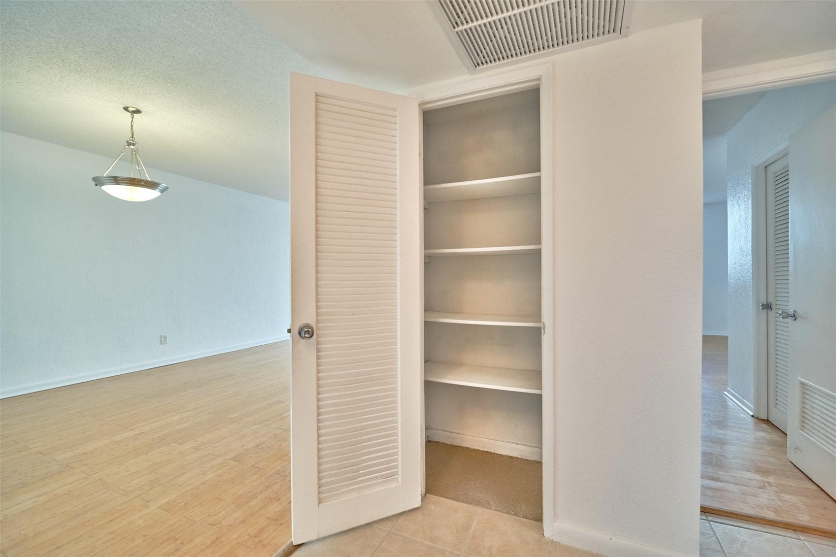 19390 Collins Avenue 212, Sunny Isles Beach, FL 33160 — photo 9 of 16