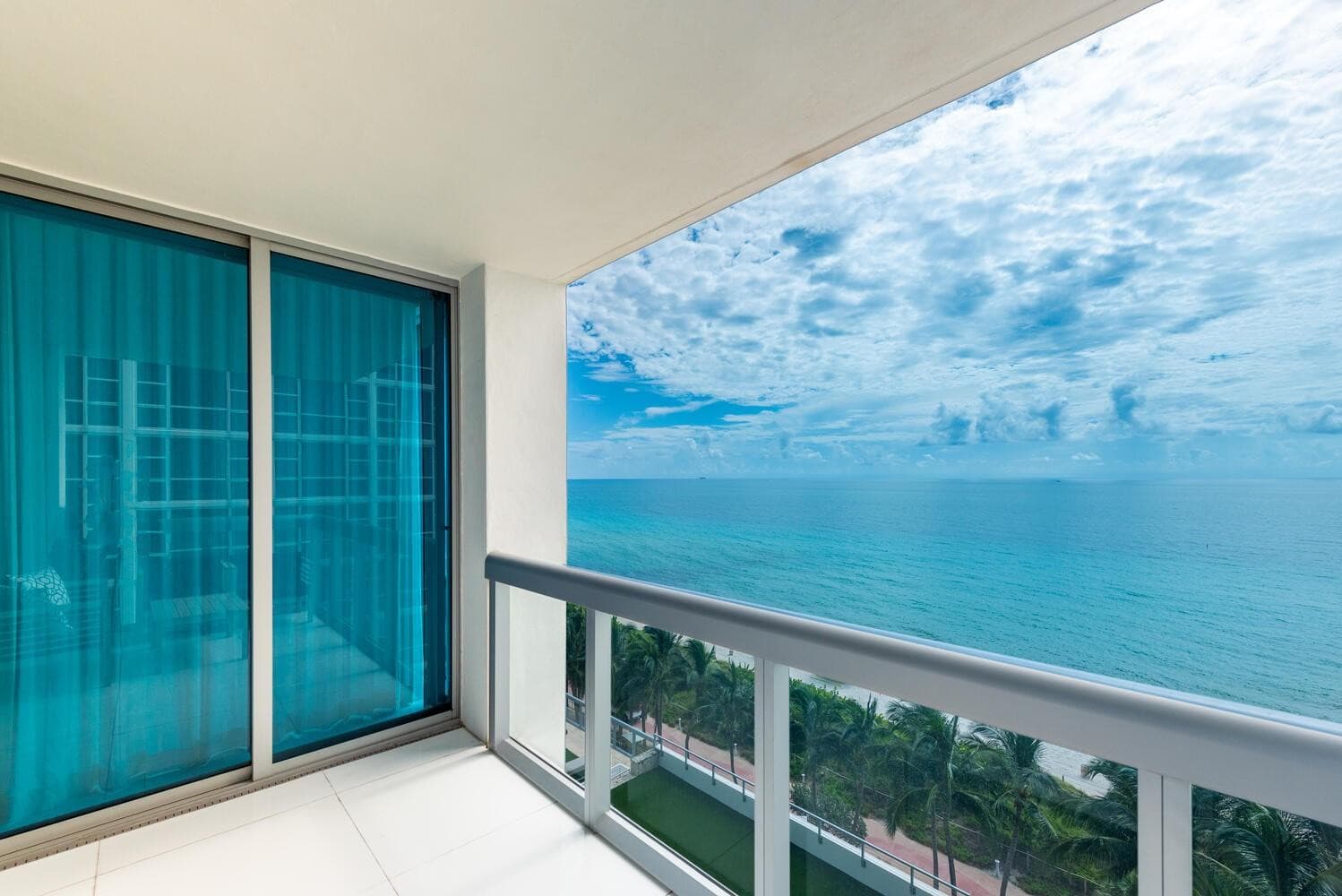 6899 Collins Avenue 908, Miami Beach, FL 33141 — photo 1 of 18