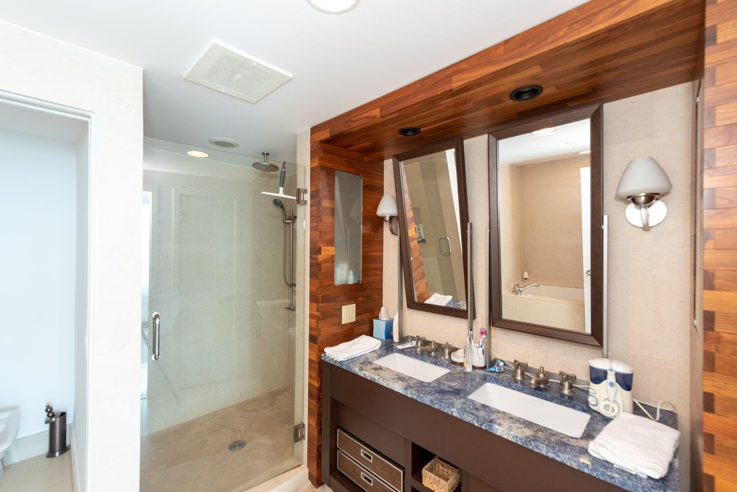 6899 Collins Avenue 908, Miami Beach, FL 33141 — photo 13 of 18
