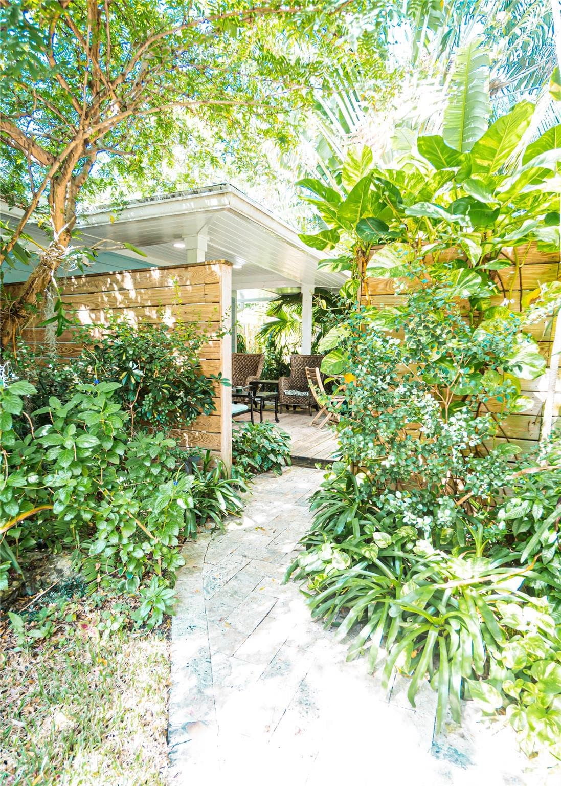3301 SE 12th Street, Pompano Beach, FL 33062 — photo 9 of 94