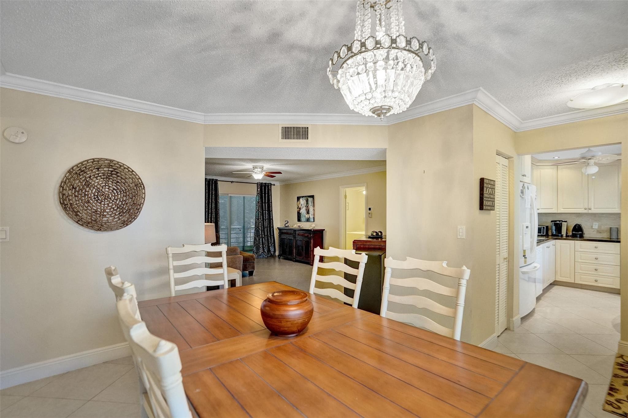4270 NW 40th Street 211, Lauderdale Lakes, FL 33319 — photo 11 of 43