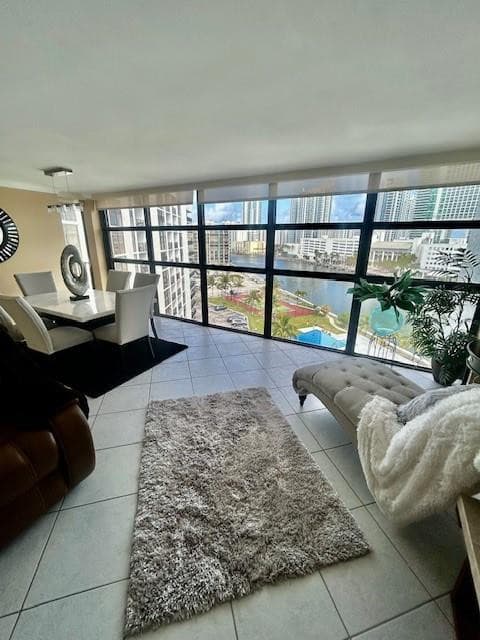 200 Leslie Drive 915, Hallandale Beach, FL 33009 — photo 9 of 37
