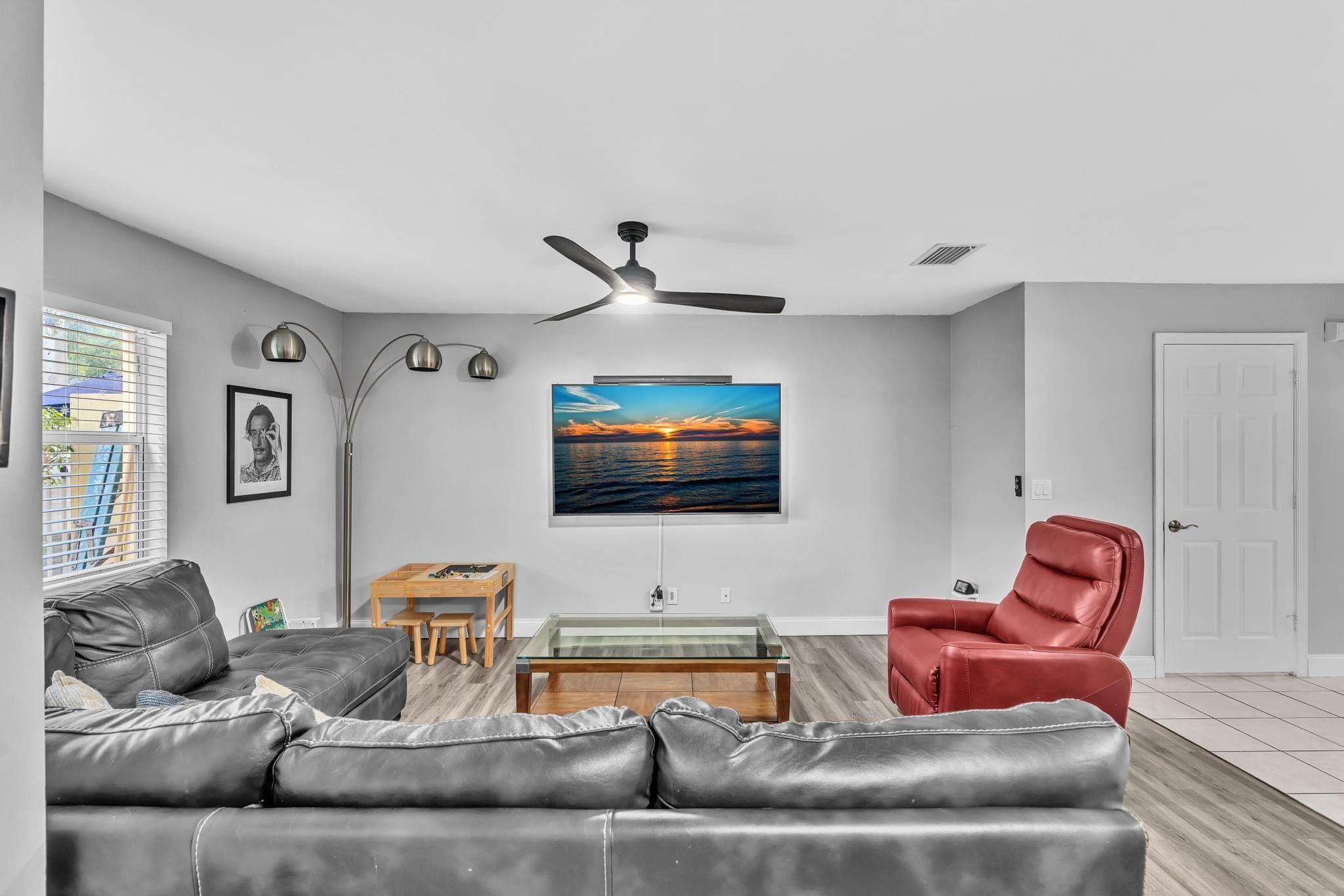 753 Imperial Lake Road 753, West Palm Beach, FL 33413 — photo 18 of 52