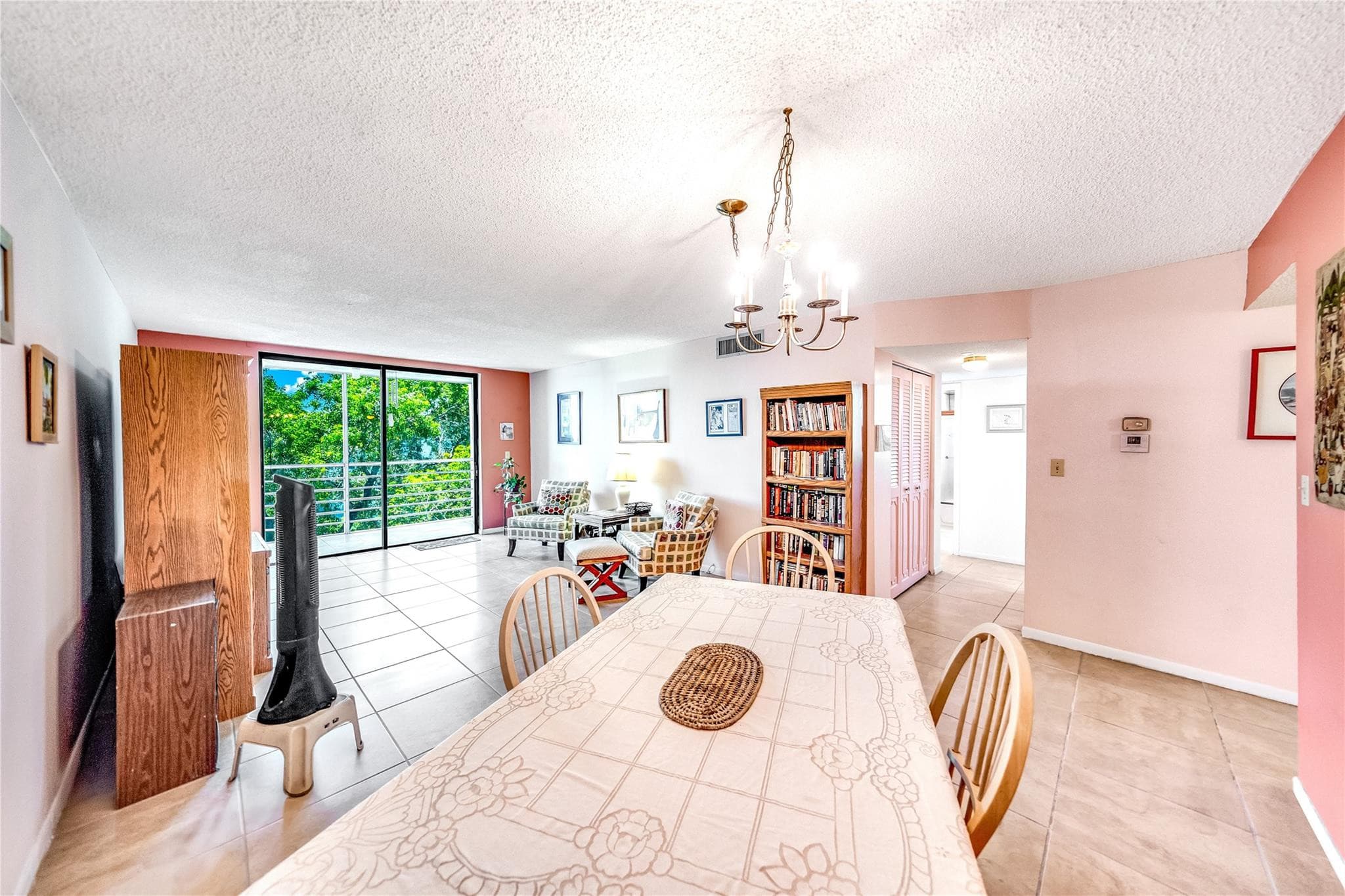 2860 Somerset Drive 404K, Lauderdale Lakes, FL 33311 — photo 6 of 26