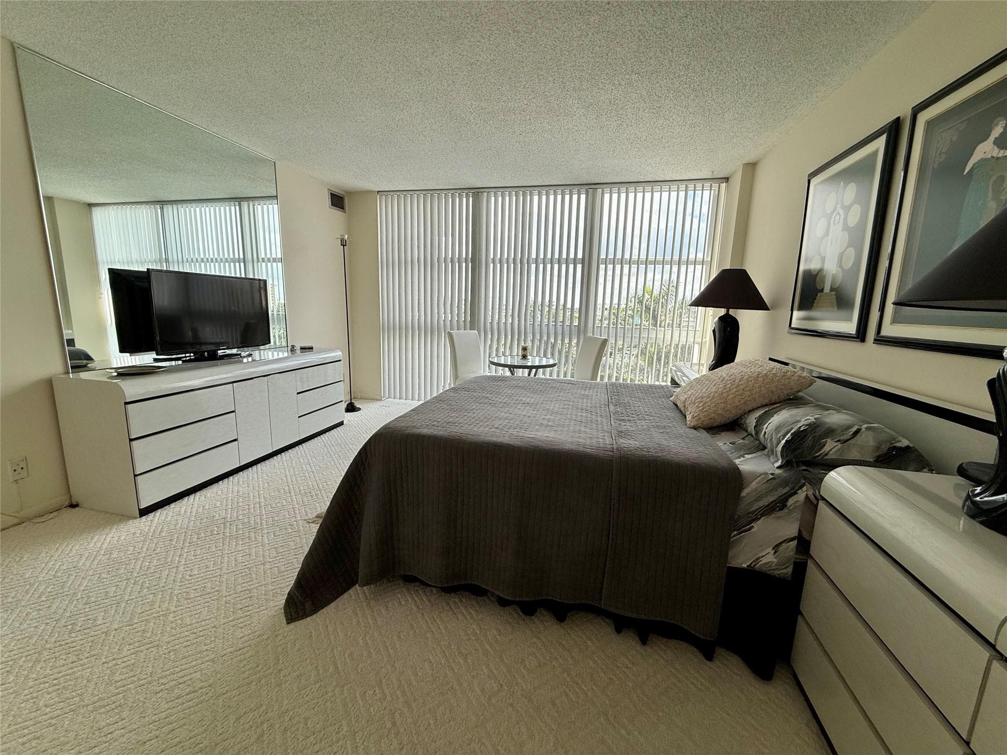 2841 N Ocean Boulevard 603, Fort Lauderdale, FL 33308 — photo 11 of 23