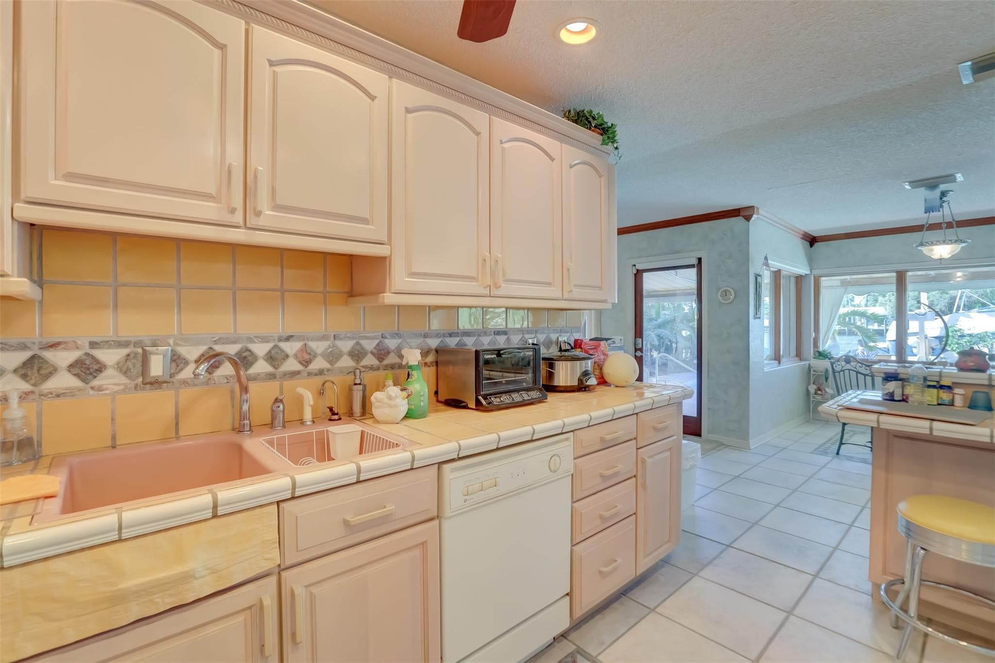 305 S Riverside Drive, Pompano Beach, FL 33062 — photo 25 of 74