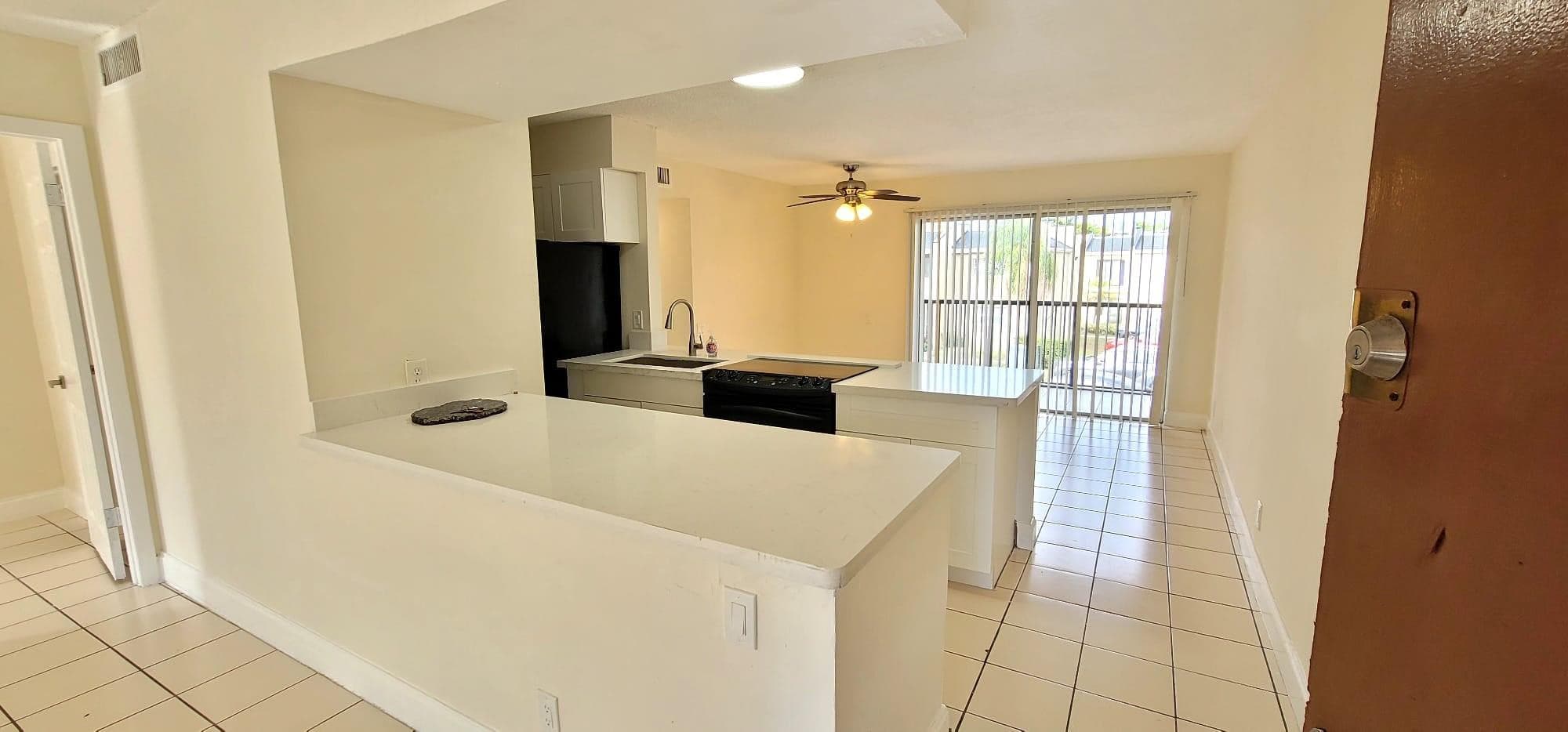 4401 Treehouse Lane 26-F, Fort Lauderdale, FL 33319 — photo 1 of 10