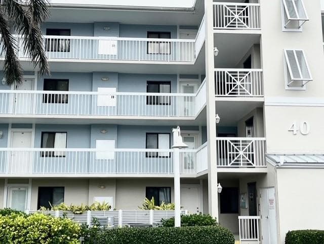 40 NE Plantation Road 208, Stuart, FL 34996 — photo 36 of 38