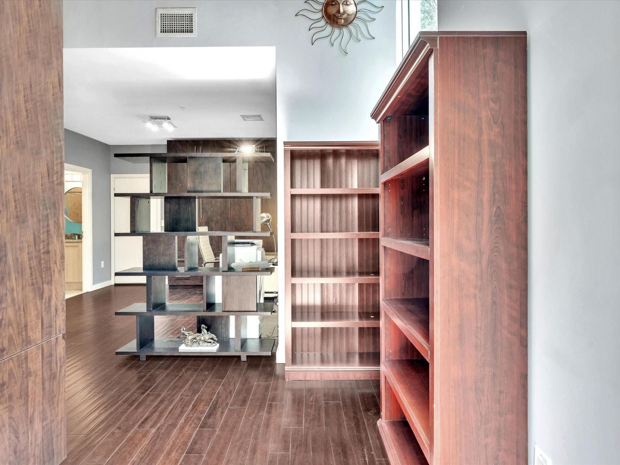 733 NE 4th Avenue 733, Fort Lauderdale, FL 33304 — photo 4 of 65