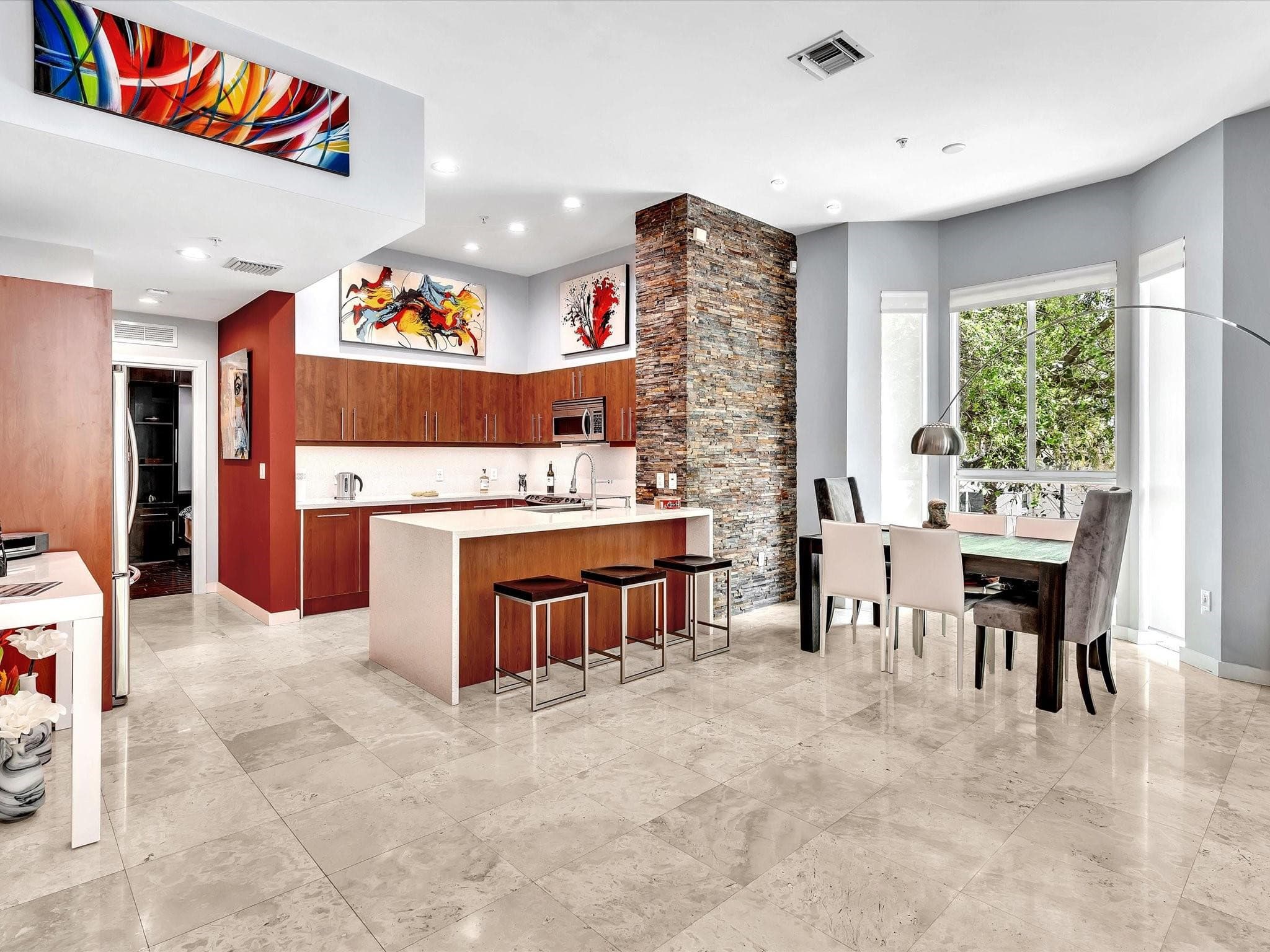 733 NE 4th Avenue 733, Fort Lauderdale, FL 33304 — photo 23 of 65