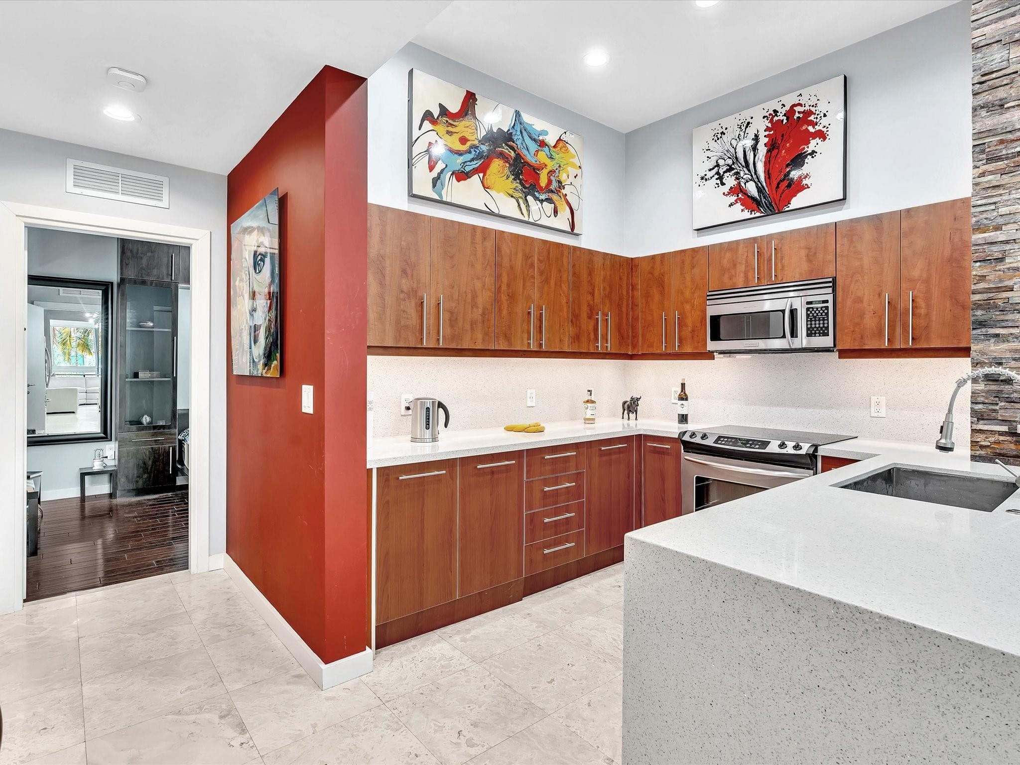 733 NE 4th Avenue 733, Fort Lauderdale, FL 33304 — photo 28 of 65
