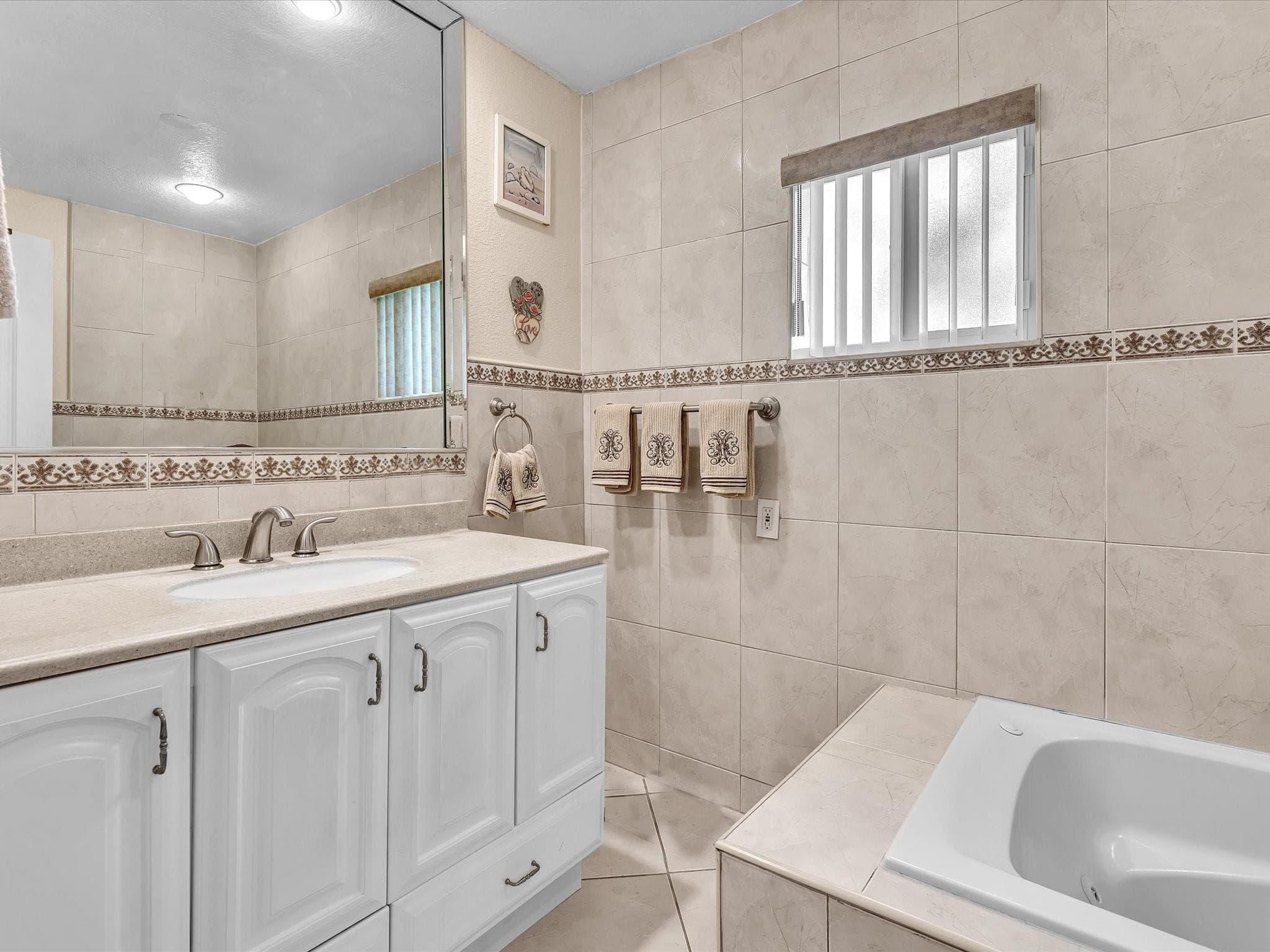 4220 NW 49th Avenue, Lauderdale Lakes, FL 33319 — photo 27 of 53