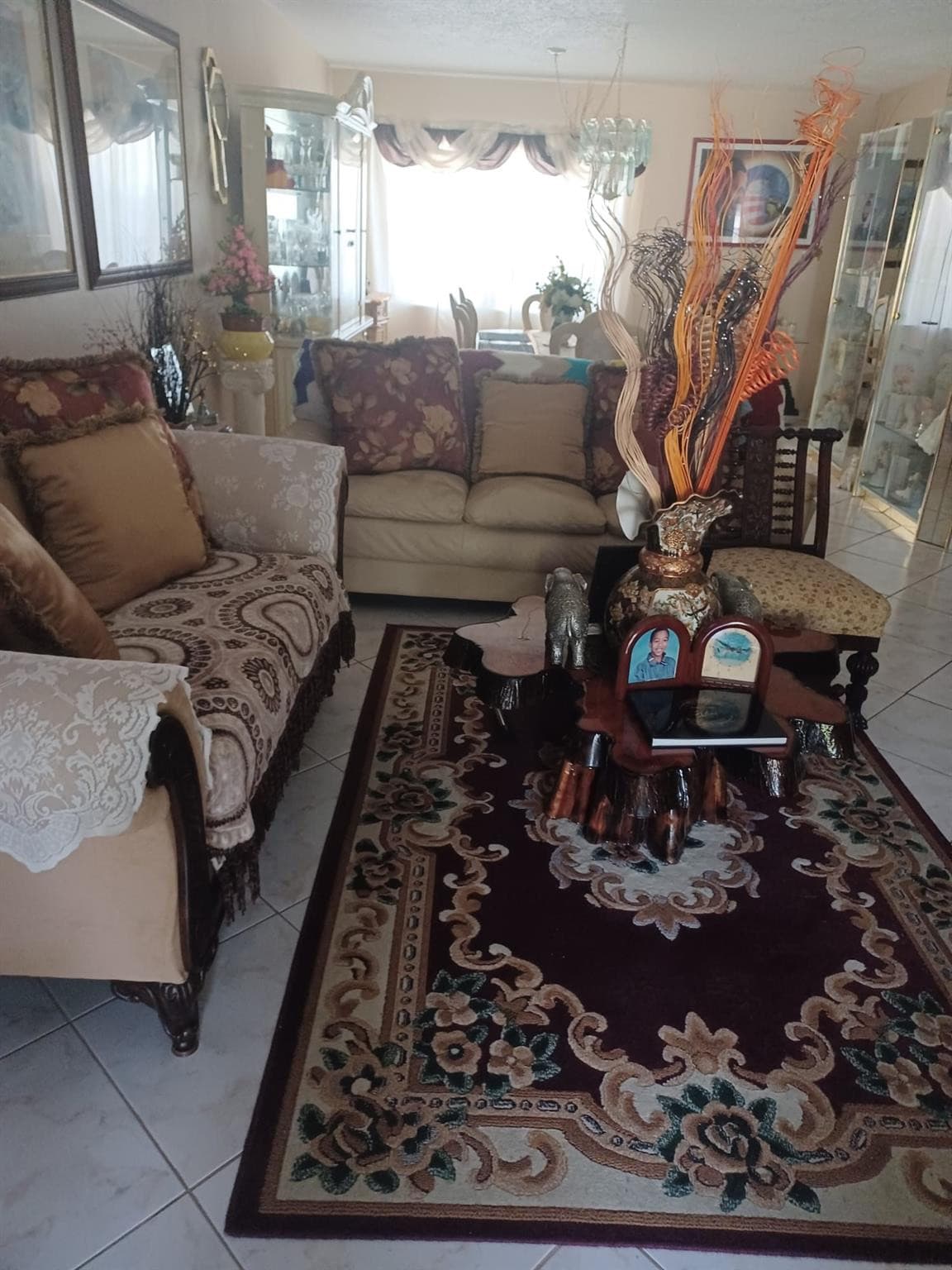 Condominium in Lauderdale Lakes — photo 4 of 9