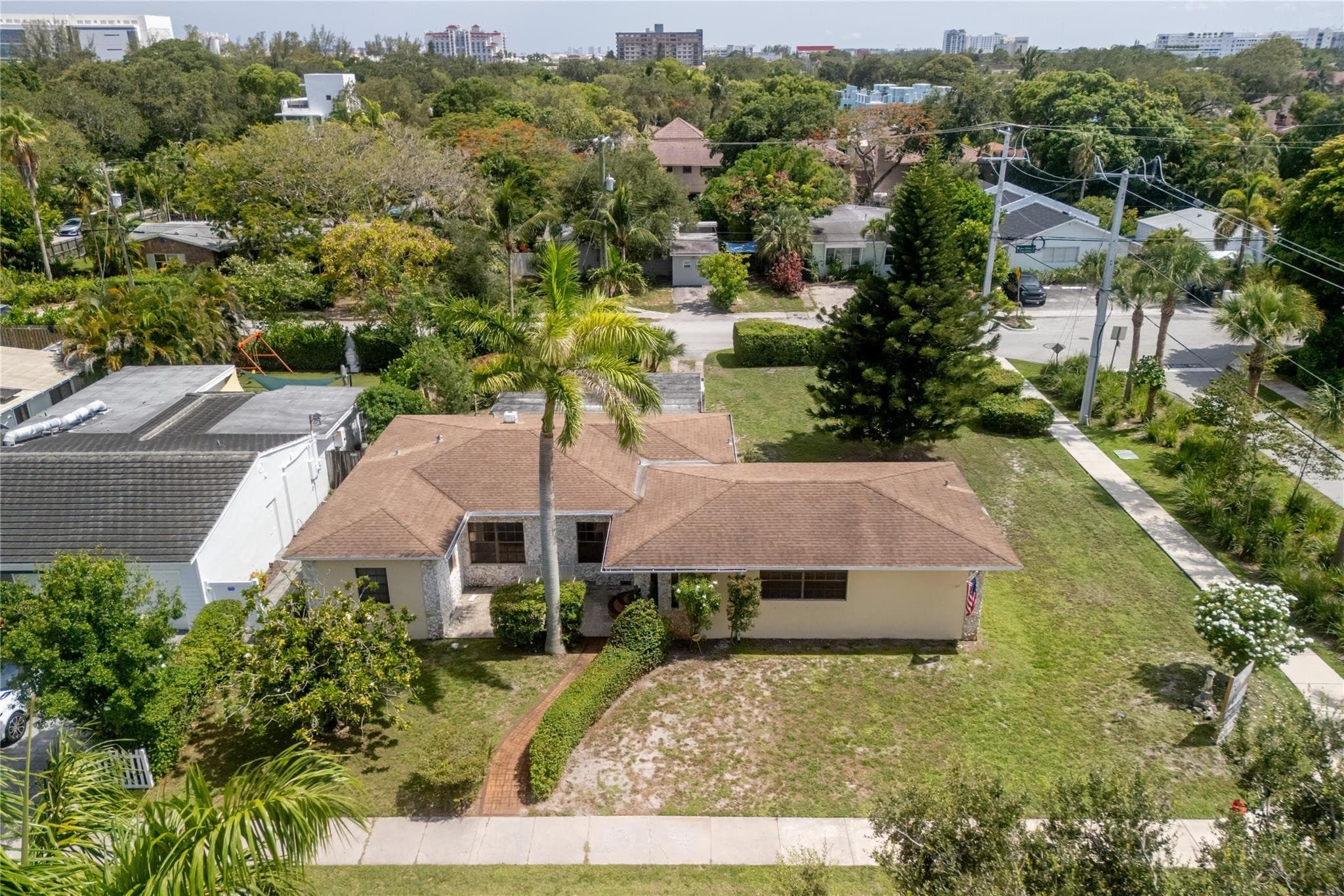 904 SE 11th Court, Fort Lauderdale, FL 33316 — photo 7 of 10