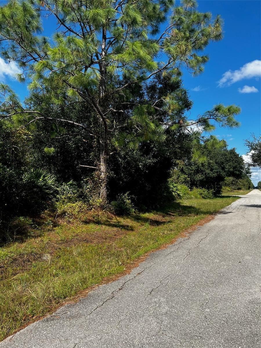 1221 Hamilton Avenue, Lehigh Acres, FL 33972 — photo 2 of 6