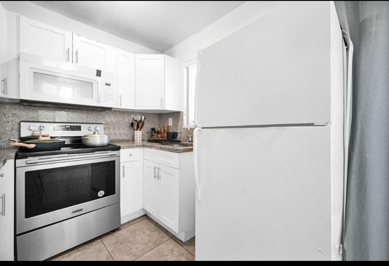 429 NW 10th Avenue, Miami, FL 33128 — photo 39 of 41