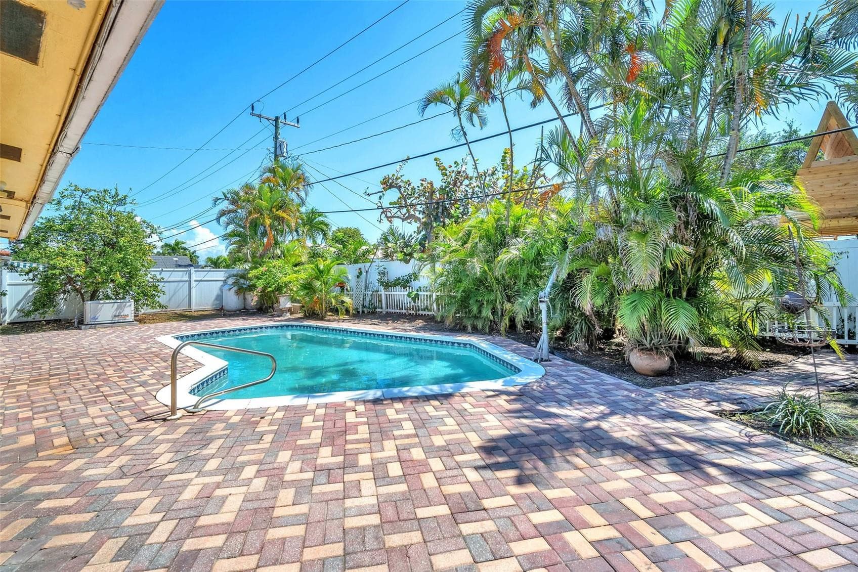 1910 NE 56th Street, Fort Lauderdale, FL 33308 — photo 33 of 37