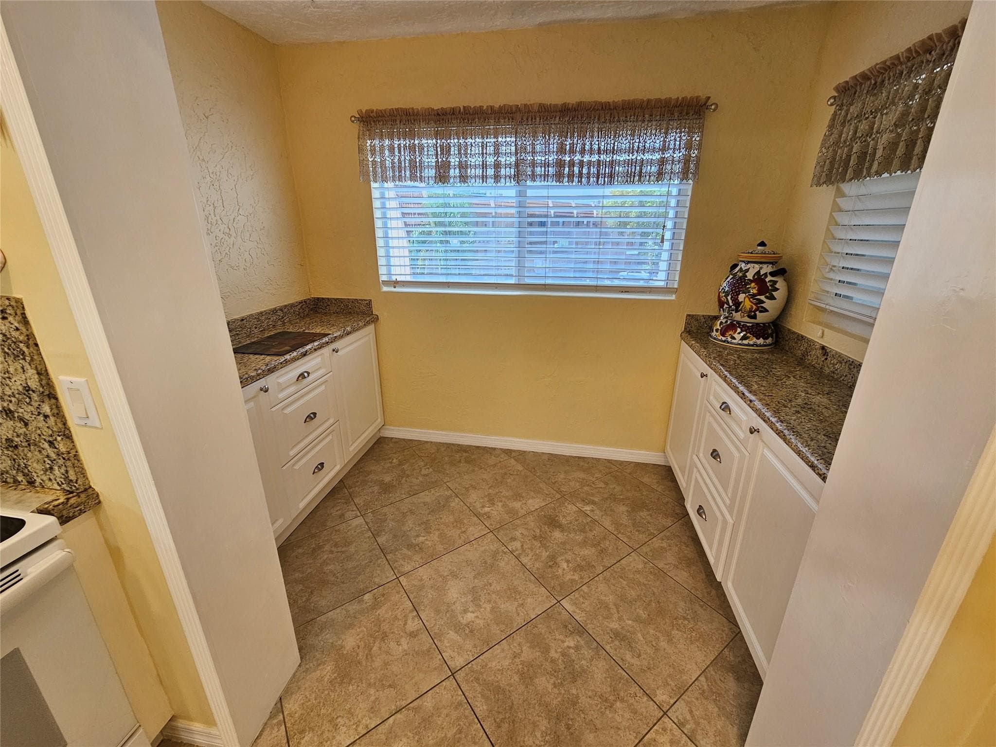 6650 Royal Palm Boulevard 315C, Margate, FL 33063 — photo 5 of 17