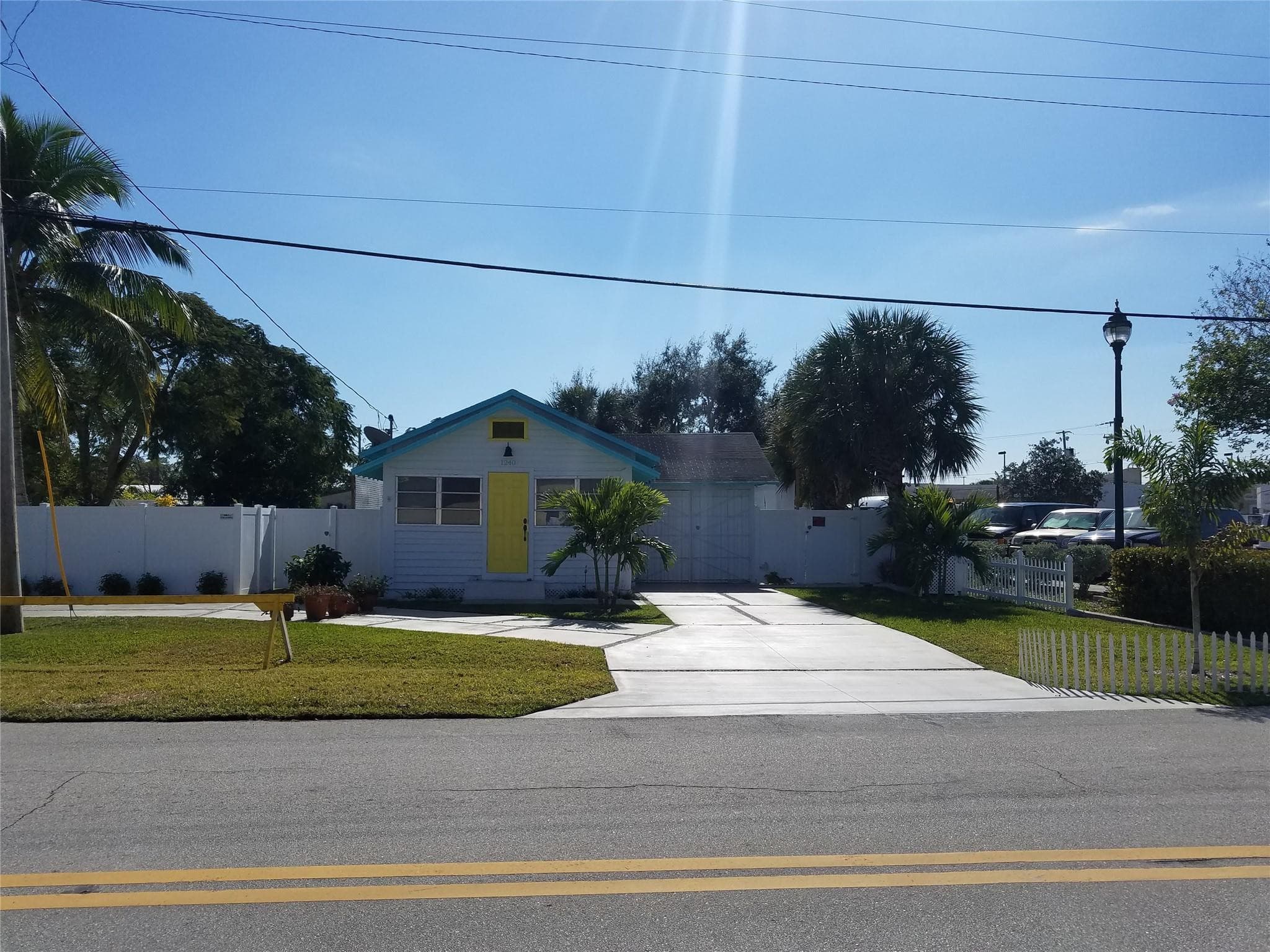 1240 NE 34th Court, Oakland Park, FL 33334 — photo 1 of 1