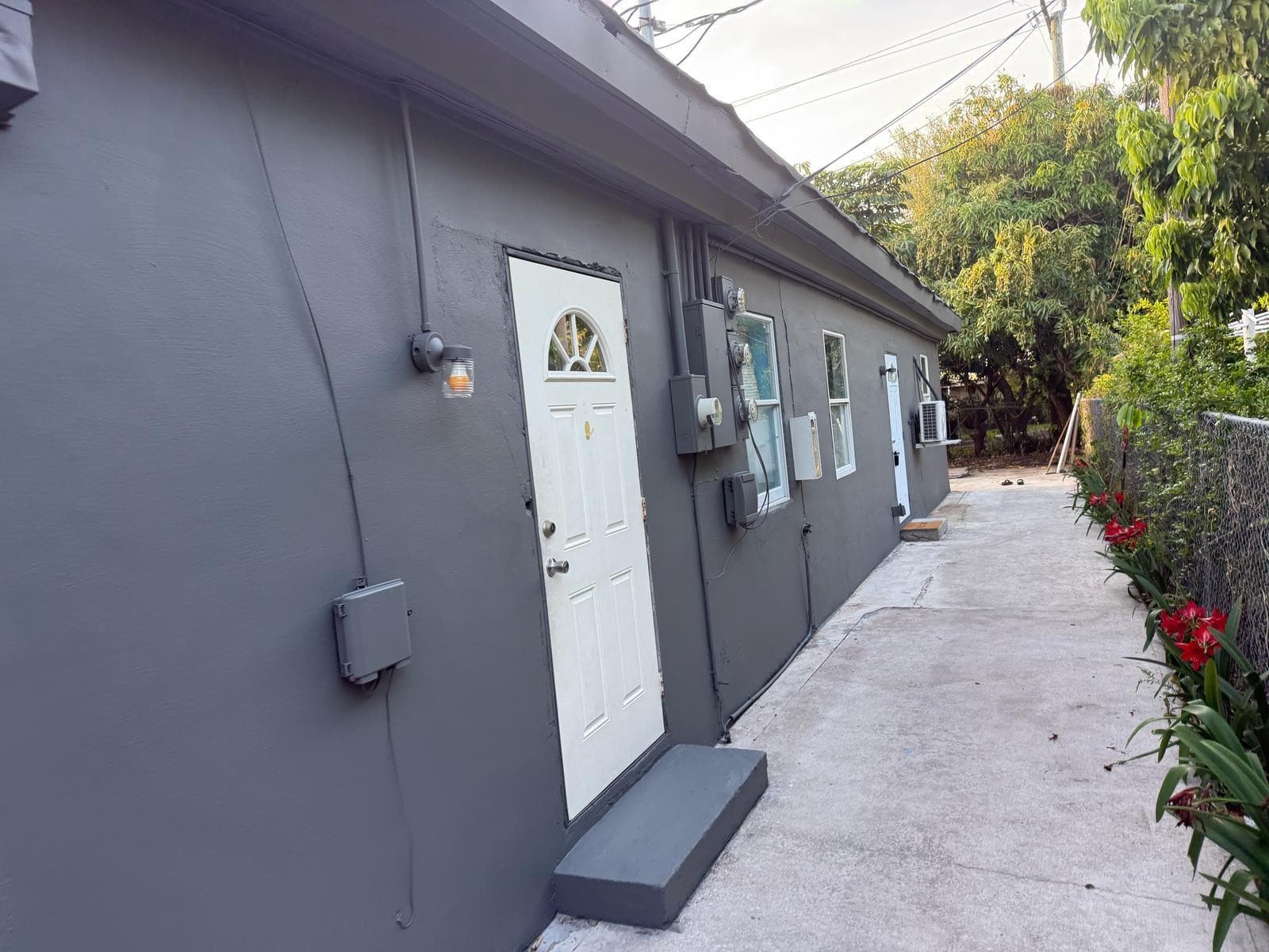 2739 Lincoln Street, Hollywood, FL 33020 — photo 3 of 12