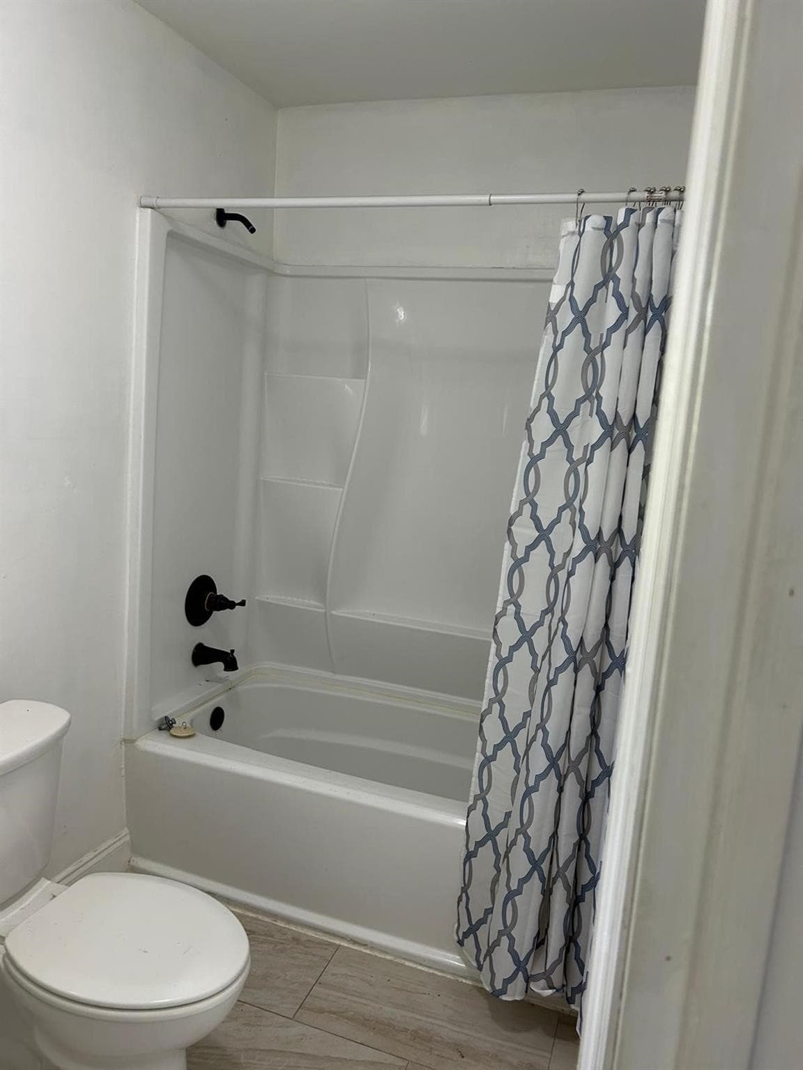 2739 Lincoln Street, Hollywood, FL 33020 — photo 9 of 12