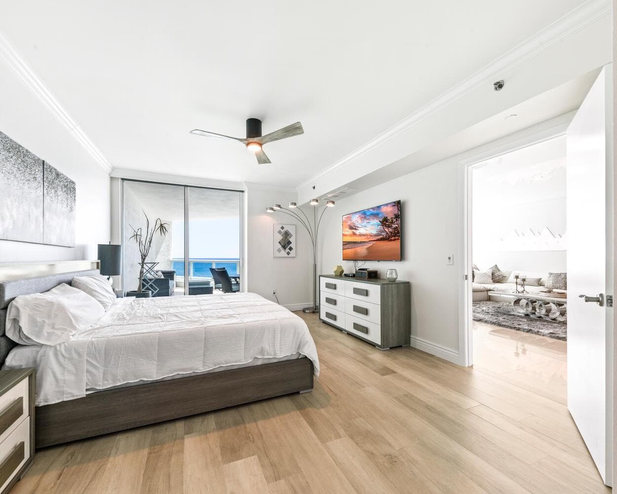 101 S Fort Lauderdale Beach Boulevard 1104, Fort Lauderdale, FL 33316 — photo 13 of 42