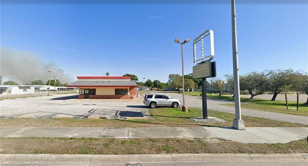 599 US 27, Moore Haven, FL 33471 — photo 6 of 8