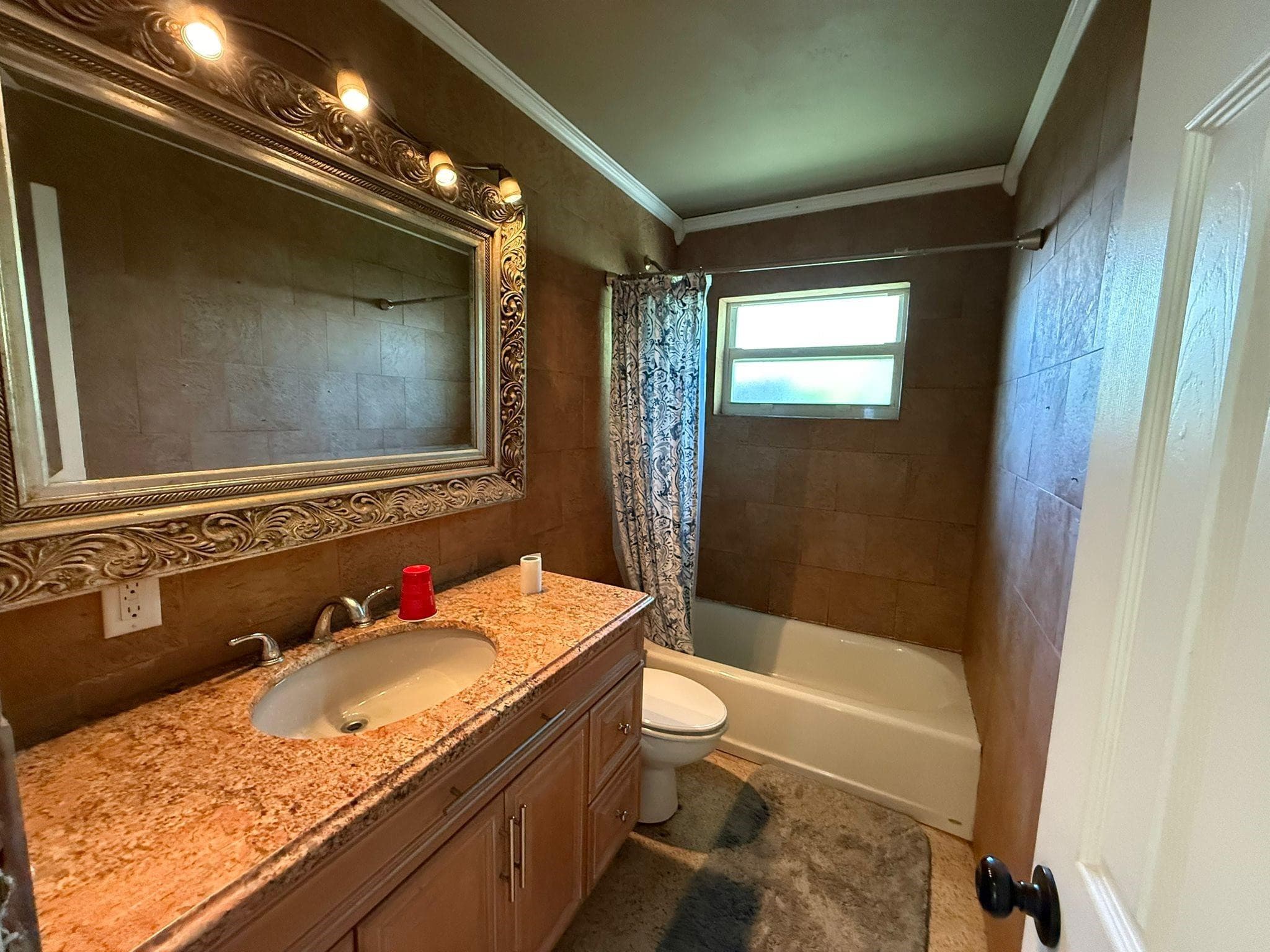 2957 NW 6th Avenue, Wilton Manors, FL 33311 — photo 4 of 16