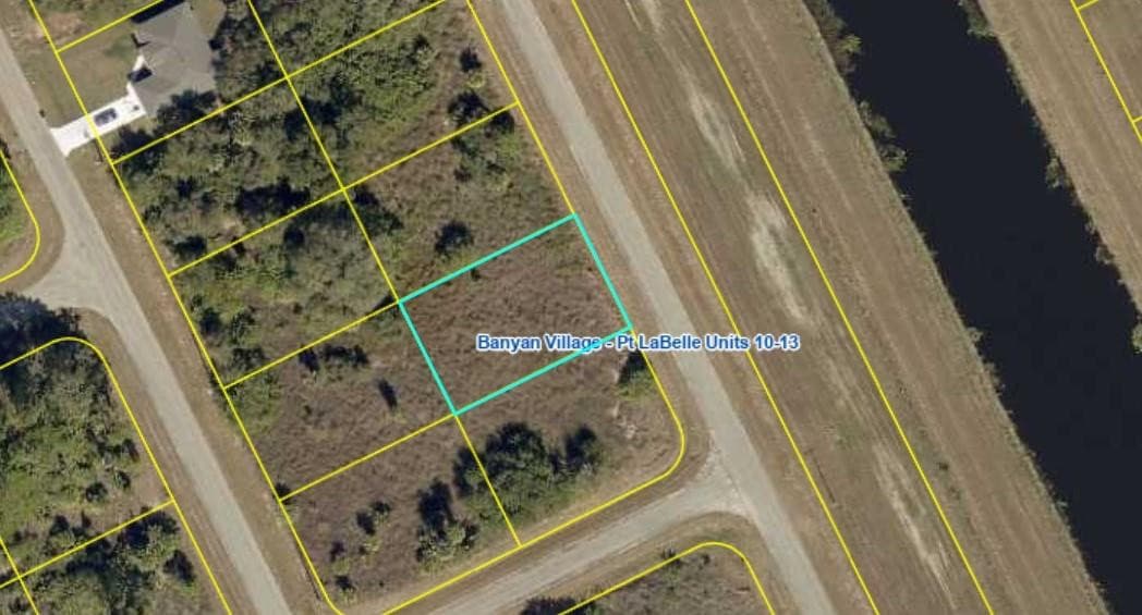 1116 Silverfish Drive, Banyan Village, FL 33935 — photo