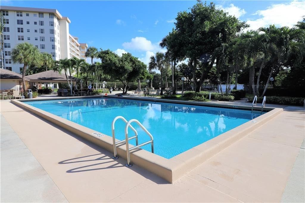 3507 Oaks Way 307, Pompano Beach, FL 33069 — photo 73 of 74