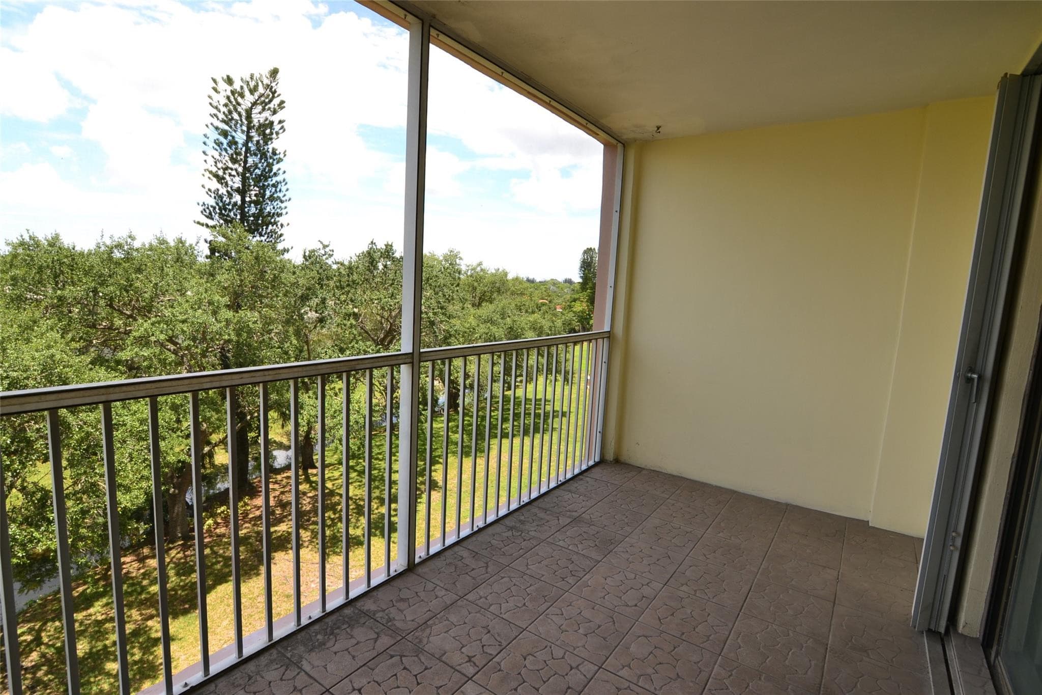 3575 Broken Woods Drive 502, Coral Springs, FL 33065 — photo 17 of 39