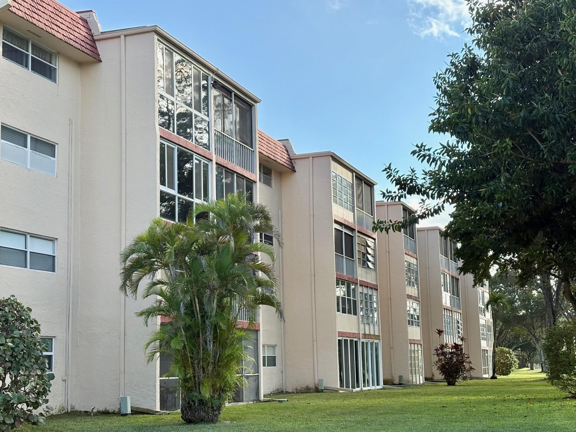 1055 Country Club Drive 404, Margate, FL 33063 — photo 34 of 70