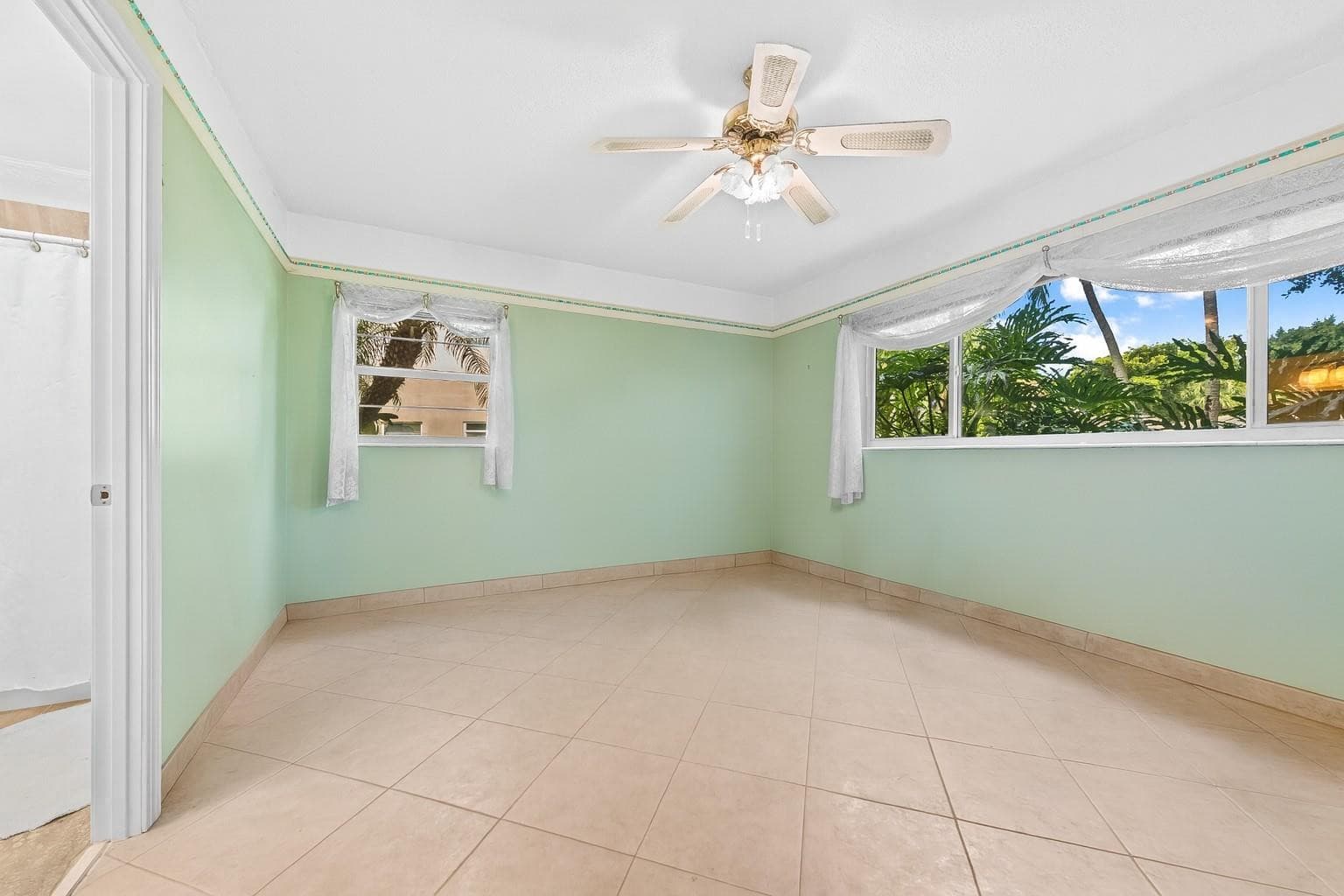 5100 NW 35th Street 110, Lauderdale Lakes, FL 33319 — photo 4 of 11