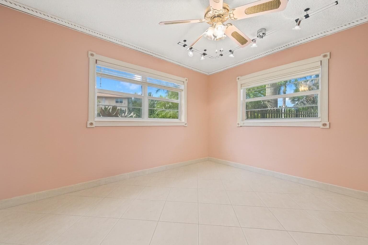 5100 NW 35th Street 110, Lauderdale Lakes, FL 33319 — photo 6 of 11