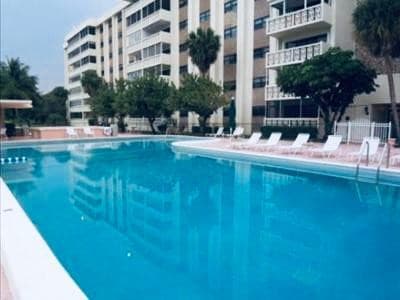 800 NE 195th Street 307, Miami, FL 33179 — photo 60 of 63
