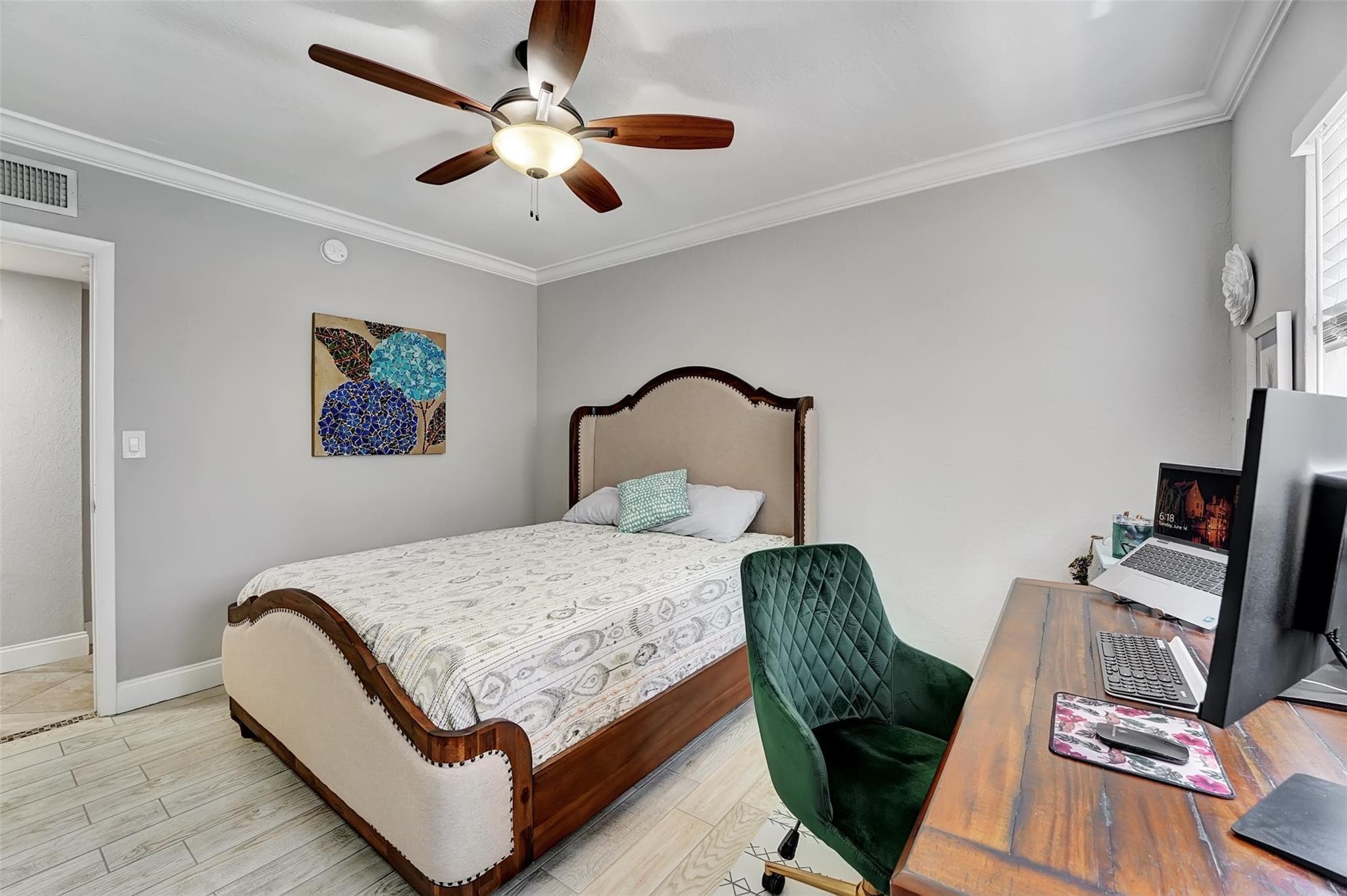 744 NE 14th Avenue 4, Fort Lauderdale, FL 33304 — photo 27 of 37