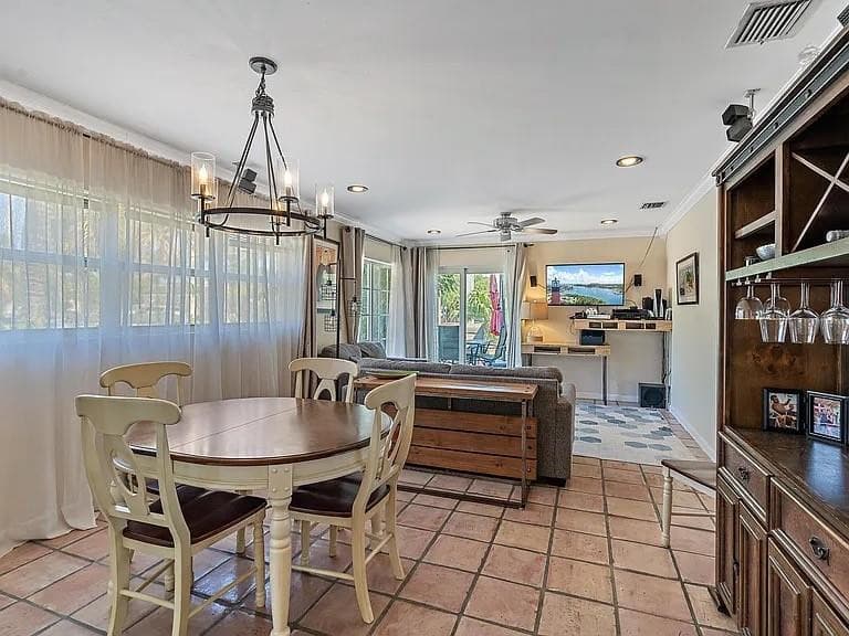 400 45th Street, West Palm Beach, FL 33407 — photo 9 of 27
