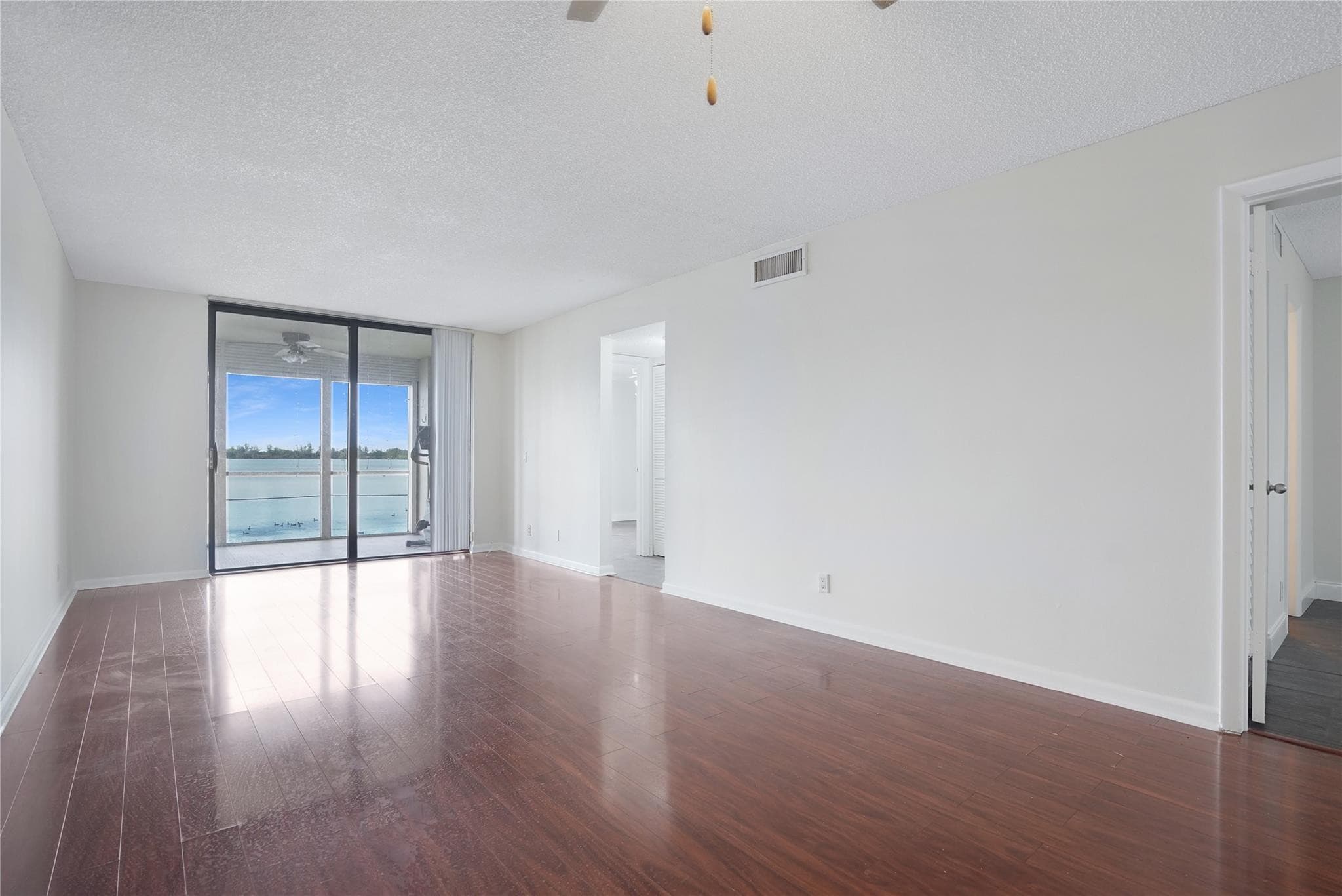 109 Lake Emerald Drive 110, Oakland Park, FL 33309 — photo 12 of 39