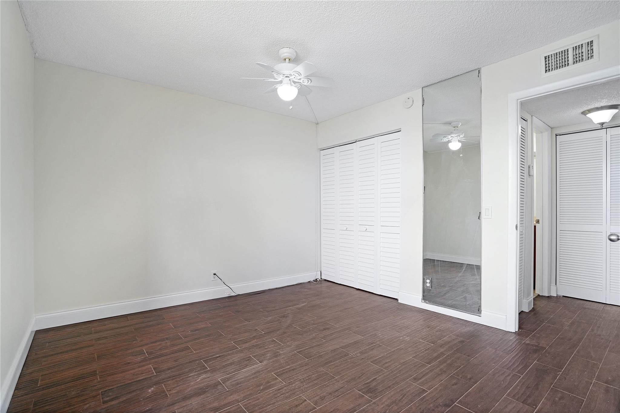 109 Lake Emerald Drive 110, Oakland Park, FL 33309 — photo 25 of 39