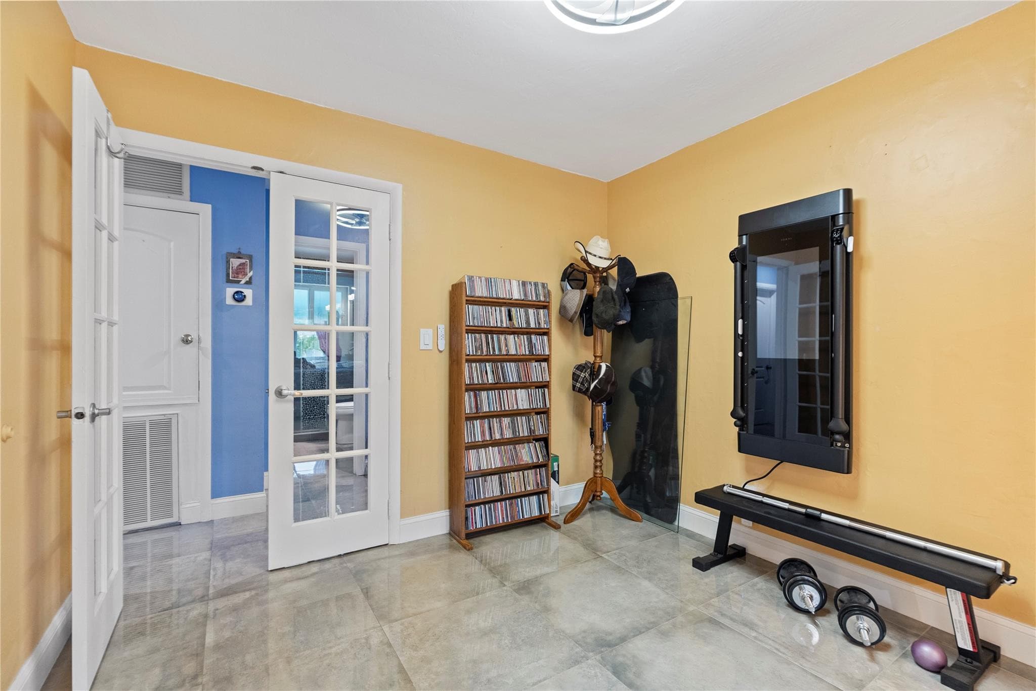 2501 NW 8th Avenue, Wilton Manors, FL 33311 — photo 17 of 54